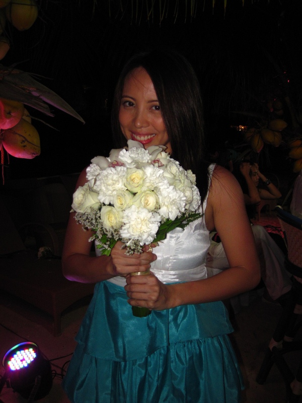 Trippin' to Bohol: I caught the bouquet
