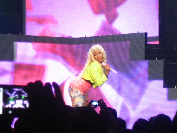 Pink Friday in Manila: Booty